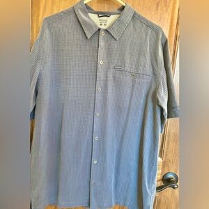 Columbia blue button up shirt men size large